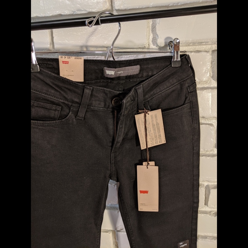 Levi's | 535 Black Legging